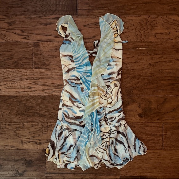 SHEIN BAE Animal print v neck ruffle mini dress - Picture 5 of 5